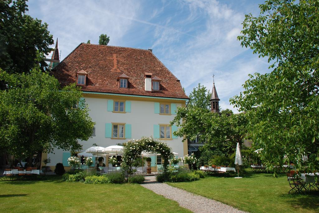 Schloss Ueberstorf - Tafeln, Tagen, Traeumen Esterno foto